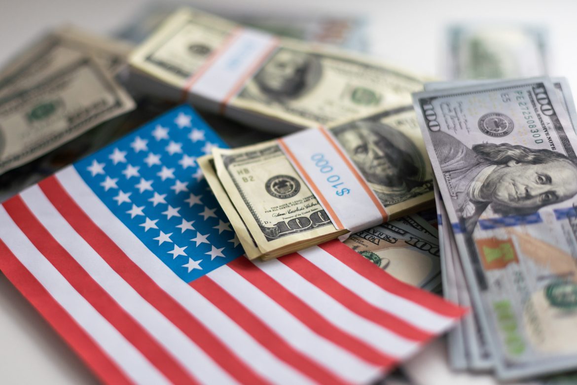 Investment advisors are now recommending that clients reconsider large cash positions as the Federal Reserve begins its anticipated easing of interest rates. 
With this shift, money-market funds, which have seen massive inflows, may soon lose their attractiveness, prompting investors to seek alternative options with greater risk. 
Money-market funds boom since 2022: will the trend continue?
Retail money-market funds attracted a staggering $951 billion in inflows since the Fed kicked off its rate-hiking campaign in 2022 to curb inflation, according to the Investment Company Institute, an organization representing investment funds. 
By September 18, 2023, total assets in these funds surged to $2.6 trillion, marking an 80% increase since early 2022.
However, with the Federal Reserve now reversing course and lowering rates, the appeal of these ultra-low-risk investments may be short-lived. 
“As policy rates fall, the appeal of money-market funds will wane,” Daniel Morris, Chief Market Strategist at BNP Paribas Asset Management, told Reuters.
Fed rate cut signals a shift in investment strategy
On Wednesday, the Federal Reserve cut the federal funds rate by a significant 50 basis points, bringing it down to a range of 4.75% to 5%.
This sizable reduction may push investors to reassess cash holdings and other low-risk assets as returns dwindle.
Jason Britton, founder of Reflection Asset Management, overseeing $5 billion in assets, advises that investors will need to accept more risk.
Britton emphasized the need for higher-risk strategies, adding:
<blockquote>
Money-market assets will have to become fixed-income holdings; fixed income will move into preferred stocks or dividend-paying stocks.
</blockquote>
Seeking higher returns amid falling rates
Money-market funds, which primarily invest in short-term government securities, have long been attractive due to their risk-free returns.
When interest rates rise, so do their returns, drawing investors seeking safety. But now, with rates declining, their shine may start to fade.
In the same Reuters report, Ross Mayfield, investment strategist at Baird Wealth, suggests investors re-evaluate their portfolios.
<blockquote>
If you’re relying on income from money-market funds, you may need to consider longer-term investments to lock in rates and protect yourself from falling interest rates.
</blockquote>
Despite the shifting landscape, some experts, like Carol Schleif, Chief Investment Officer at BMO Family Office, believe there’s still value in holding cash to seize future stock-buying opportunities.
Although analysts suggest it may take a week or longer for the market to fully react to the Fed’s decision, the Investment Company Institute’s latest report shows money-market fund flows have remained stable. 
Retail investors, however, have been hesitant to abandon their cash holdings entirely, according to advisors.
Investors face tough choices
As interest rates fall, clients are increasingly eager to find alternatives to cash, says Christian Salomone, Chief Investment Officer at Ballast Rock Private Wealth. 
Yet, Jason Britton warns that “investors are stuck between a rock and a hard place,” faced with either taking on more risk or settling for lower returns in cash-like investments.
With the Fed’s rate-cutting cycle just beginning, the months ahead will likely see a reallocation of assets, as investors adjust to the new economic reality.
The post <a href="https://invezz.com/news/2024/09/20/as-fed-lowers-rates-advisors-urge-shift-from-cash-to-higher-risk-investments/">As Fed lowers rates, advisors urge shift from cash to higher-risk investments</a> appeared first on <a href="https://invezz.com/">Invezz</a> As Fed lowers rates, advisors urge shift from cash to higher-risk investments