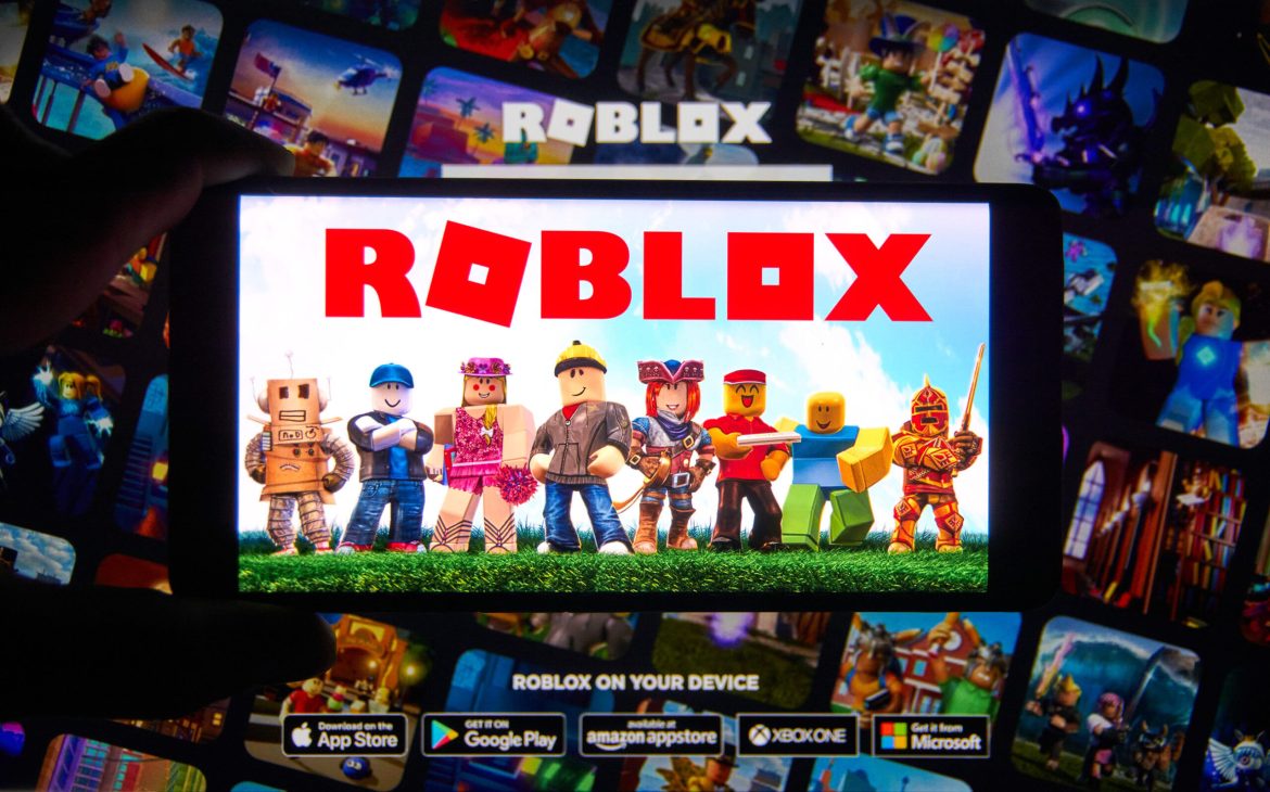 Roblox shares are under pressure during trading today as Hindenburg Research has made public its short position in the company’s stock.
Hindenburg Research, a firm known for crashing stock prices after taking short positions in stocks, has raised questions about the company’s recent insider selling record as well as its potential for profitability.
What is Hindenburg’s bear thesis for Roblox?
Roblox is valued at $27 billion but has not made a profit since going public in 2021. 
Instead of showing its profitability, or lack thereof, the company focuses on reporting user metrics.
Hindenburg claims that the company’s extraordinary focus on these metrics rather than profitability is intentional, helping insiders sell stock with promises of profitability that never seem to materialize. 
The current Daily Active Users (DAU) numbers are overstated by 25-42% according to the research house.
As a result of these metrics, there is an expectation that Roblox is poised for future growth, which helps the stock trade at a premium to its peers. 
The stock is currently trading at a price-to-sales ratio of 8.6, 57% higher than what its peers trade at.
This high valuation, coupled with Hindenburg’s belief that the user metrics are grossly overstated, makes it an ideal stock for a shot trade, which is what the research firm is doing. 
However, there is reason to believe that this short attack won’t damage the company as it is poised for future growth with healthy cashflows.
Why is Roblox a buy?
There isn’t a way to confirm if Hindenburg’s claim of overstated user metrics is true. 
But going by the company’s performance, one is inclined to believe that the potential for future growth is there.
Roblox has recently partnered with Shopify. Shopify will help the company integrate e-commerce into its platform, expected to be launched in 2025. 
This opens up Roblox for not only advertising revenue but also potential commissions on sales that take place on its platform.
If Shopify has partnered with the company, in a way it confirms that a healthy userbase is there, or Shopify wouldn’t have considered it worth their time.
Investors looking for some proof of the growth potential may not have to wait long. 
Roblox’s developer exchange fees and infrastructure costs are both stabilizing. 
These costs have declined as a percentage of its bookings quarter over quarter.
This means that going forward, an increase in bookings could directly add to its bottom line. 
This could become a possibility as soon as early next year when the company announces the numbers for the second half of 2024. 
If bookings increase by the same amount as last year compared to the first half of the year, the bookings revenue could overshoot guidance by about 21%. 
The above could result in a free cash flow for the year of over half a billion dollars. 
This is consistent with the management’s promise of seeing incremental operating margin and free cash flow.
The post <a href="https://invezz.com/news/2024/10/08/roblox-faces-hindenburg-short-attack-why-this-could-be-a-buying-opportunity/">Roblox faces Hindenburg short attack: why this could be a buying opportunity</a> appeared first on <a href="https://invezz.com/">Invezz</a> Roblox faces Hindenburg short attack: why this could be a buying opportunity
