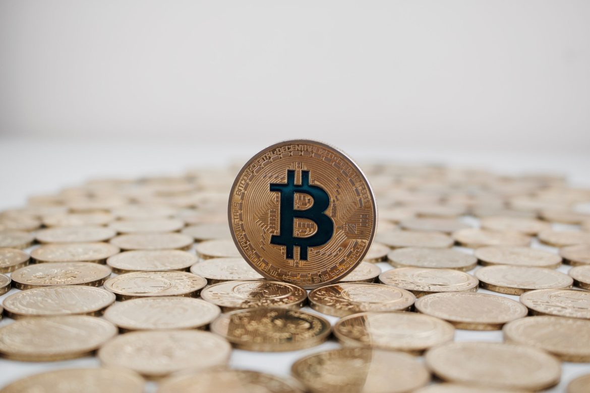 Bitcoin (BTC) is witnessing renewed optimism from the crypto community after breaking past $67,000 this week. 
Russian crypto expert Alexey Mokrov, the founder of Cryptobotpro, has backed the cryptocurrency to touch between $70,000 and $75,000 before the end of October.
Mokrov highlighted the changing market dynamics, suggesting that October could be pivotal for Bitcoin’s next price surge.
Mokrov, quoted by Russian daily Izvestia on October 16, noted that recent market trends have provided a boost to Bitcoin traders. 
According to him, BTC’s performance is showing signs of a stronger market trend, in contrast to the challenging conditions seen earlier this autumn.
Can Bitcoin surpass $70k by the end of October? 
Mokrov acknowledged that September had been challenging for Bitcoin miners and traders alike. 
He remarked that the earlier downturn seemed to have impacted miners’ returns, but added that October could bring more positive momentum.
According to Mokrov, this month has “compensated for losses” seen earlier, with increased optimism in the market.
He anticipates further upward movement for Bitcoin, suggesting that BTC could reach between $70,000 and $75,000 by the end of the month. 
Mokrov noted that the market’s predictability remains uncertain. 
He cautioned that a potential correction could lower prices to around $60,000 if significant shifts in mining activities or market behaviour occur.
Will Ethereum and Solana follow Bitcoin’s rally?
Mokrov’s forecasts extended beyond Bitcoin, as he also shared insights on Ethereum (ETH) and Solana (SOL). 
He suggested that Ethereum could rise to $3,100 if demand for decentralised finance (DeFi) applications and non-fungible tokens (NFTs) remains robust. 
He warned that a slowdown in demand could prompt a pullback to approximately $2,400.
Solana’s prospects also came under analysis, with Mokrov asserting that SOL prices could climb to $180, provided the network maintains stability. 
He stressed that unexpected challenges could push SOL prices down to $140, reflecting the high volatility that characterises the crypto space.
Global events and US economic conditions impact Bitcoin’s price movements
Other experts in the crypto field have echoed Mokrov’s sentiments, linking Bitcoin’s trajectory to global political and economic developments. 
The cryptocurrency market has been sensitive to shifts in the US economy, with analysts noting that monetary policy decisions and geopolitical events could shape BTC’s performance in the coming weeks.
Dary McGovern, Chief Operating Officer at Xapo Bank, highlighted Bitcoin’s growing adoption and its market capitalisation of $1.3 trillion. 
He pointed out that Bitcoin’s limited supply, capped at 21 million coins, combined with growing demand, could bolster its long-term price potential.
McGovern also alluded to the pressure on the Federal Reserve to manage US debt, suggesting that such conditions could create opportunities for Bitcoin to outperform traditional assets like gold.
Inflation and market pressures shape Bitcoin’s future
Arseny Poyarkov, another Russian crypto specialist and member of the State Duma’s expert council on digital economy, provided a longer-term outlook on BTC’s price movements. 
He predicted continued inflationary pressures, which could underpin the next growth phase for Bitcoin.
Poyarkov’s analysis, shared in July with RIA Novosti, pointed to the impact of previous sell-offs by the US and Germany, where confiscated Bitcoin was released into the market, temporarily dampening prices.
Poyarkov noted that these sell-offs had caused prices to “sag” during mid-2024. He suggested that as inflationary pressures remain persistent, the conditions for a more sustained BTC rally could emerge.
Crypto market remains unpredictable
Both Mokrov and other industry figures recognise that despite bullish forecasts, the inherent unpredictability of the crypto market remains a key consideration. 
Mokrov noted that unforeseen developments could lead to sudden market corrections. 
His analysis underscores the challenges faced by investors, as global events and shifts in regulatory landscapes continue to influence price dynamics.
While optimistic predictions suggest a path towards $70,000 and beyond, market participants remain mindful of the risks associated with the volatile nature of digital assets. 
Bitcoin’s journey in October will be watched closely by traders and analysts, as they look for signs of whether the current upward trend will sustain or yield to renewed market pressures.
The post <a href="https://invezz.com/news/2024/10/18/this-crypto-expert-predicts-bitcoin-to-hit-70k-75k-by-the-end-of-october/">This crypto expert predicts Bitcoin to hit $70k-$75k by the end of October</a> appeared first on <a href="https://invezz.com/">Invezz</a> This crypto expert predicts Bitcoin to hit $70k-$75k by the end of October