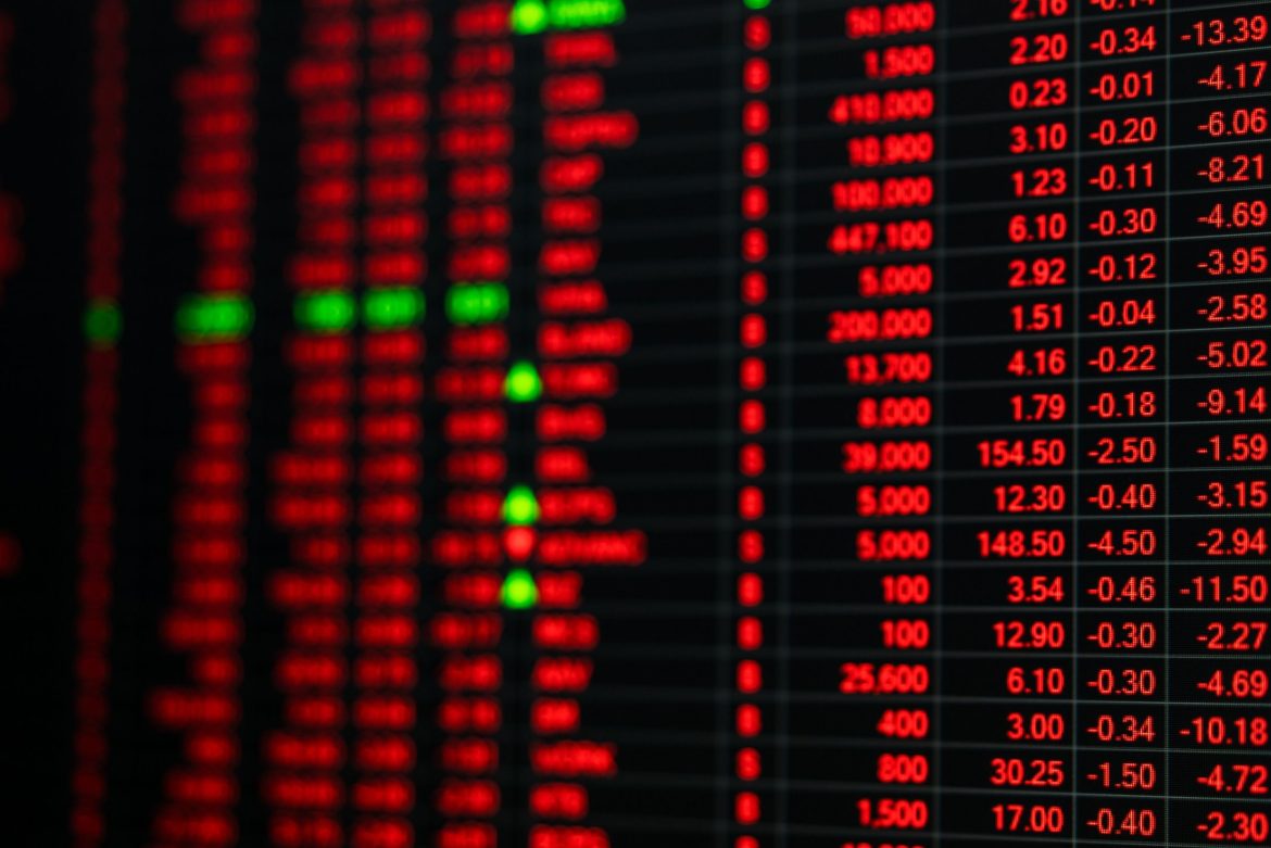 Equity markets across the Asia-Pacific region opened lower on Monday, tracking Wall Street’s weak finish last week. 
Higher US Treasury yields have been pressuring risk assets. 
The yield on the 10-year benchmark Treasury reached a near eight-month high of 4.63%, ending the year roughly 75 basis points higher than its January levels. 
This rise comes despite the Federal Reserve implementing 100 basis points in rate cuts this year. 
Fed Chair Jerome Powell’s guidance for a slower pace of rate reductions next year has prompted investors to recalibrate their monetary policy expectations.
Adding to market uncertainty is the potential for higher bond issuances as President-elect Donald Trump prepares to take office. 
His proposals for tax cuts and lack of clear plans to address the budget deficit have fueled concerns. The resultant widening interest rate differentials have bolstered the dollar, which has gained 6.5% this year against a basket of major currencies.
Nikkei slips below 40,000
The Japanese stock market is under immense pressure on Monday, snapping a three-session winning streak. 
The benchmark Nikkei 225 Index fell 301.48 points, or 0.75%, to 39,979.68 during the morning session after hitting an intraday low of 39,935.04. 
Losses were broad-based, with technology stocks and index heavyweights leading the declines.
Market heavyweight SoftBank Group dropped nearly 1%, while Fast Retailing, operator of Uniqlo, slid 1.5%. 
Among automakers, Honda edged down 0.3%, and Toyota fell nearly 1%.
After the break, the Nikkei slipped over 1%.
Korean Kospi rebounds after 3 days
Conversely, Korean shares opened slightly higher on Monday, the final trading session of the year, as investors engaged in bargain hunting after last week’s losses triggered by political turbulence from an attempted martial law earlier this month.
The Kospi rose 9.69 points, or 0.4%, to 2,414.46 in early trading. The index looks set to end its three-straight session losing streak.
Other regional markets remain under pressure
China markets also started the week on a positive note, buoyed by policy measures. 
The CSI 300 rose by 0.46%, and the Shanghai Composite gained 0.22%.
The Hang Seng Index, on the other hand, fell by 0.29% on Monday morning. 
The Hang Seng Mainland Properties Index dropped 0.51%, and the Hang Seng Tech Index declined by 0.59%. 
Tech giants Alibaba and Baidu saw losses of 0.73% and 1.35%, respectively.
The Australian stock market is trading significantly lower, reversing a three-session winning streak. 
The benchmark S&P/ASX 200 Index is down 72.60 points, or 0.88%, at 8,189.20, slipping below the 8,200 level. Losses are led by financial and technology stocks.
US stocks crumble on Friday
US stocks fell sharply on Friday, with major indexes closing notably lower. 
The tech-heavy Nasdaq experienced a larger decline as yields on the 10-Year Treasury Note rose to their highest level in eight months.
The Dow dropped 333.59 points, or 0.77%, to 42,992.21, recovering from a low of 42,761.56. 
The S&P 500 fell 66.75 points, or 1.11%, to 5,970.84, while the Nasdaq lost 298.33 points, or 1.49%, ending at 19,722.03, after dipping to 19,533.40 earlier in the session.
Despite the Friday losses, the Dow saw a weekly gain of about 1.4%, and the S&P 500 and Nasdaq both rose more than 1.5% for the week.
Tesla closed nearly 5% lower, while other major tech stocks including Apple, Nvidia, Alphabet, Microsoft, Amazon, Oracle, Netflix, Accenture, Morgan Stanley, and Micron Technology saw declines of 1-3%.
The post <a href="https://invezz.com/news/2024/12/30/asian-stocks-dip-as-us-treasury-yields-weigh-on-sentiment-nikkei-slips-below-40000/">Asian stocks dip as US Treasury yields weigh on sentiment: Nikkei  slips below 40,000</a> appeared first on <a href="https://invezz.com/">Invezz</a> Asian stocks dip as US Treasury yields weigh on sentiment: Nikkei  slips below 40,000