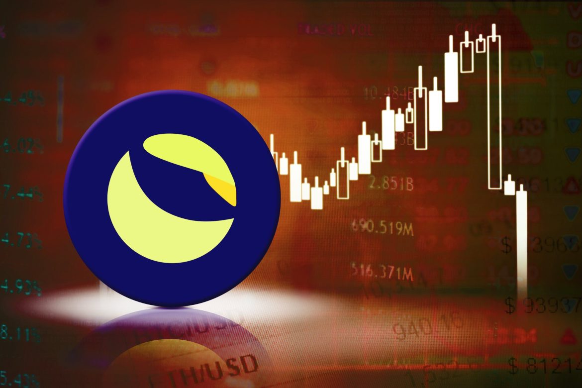 Terra Luna Classic price retreated on Saturday, joining other crypto projects as focus remained on the Official Trump meme coin whose market cap surged to over $6 billion. The LUNC token dropped to a low of $0.0000096, down by almost 50% from its highest level in December last year. 
Cardano is open to Terra Luna Classic collaboration
LUNC dropped even as Charles Hoskinson, Cardano’s founder, hinted that he would be willing to collaborate with the project. He said that in response to a user who responded to his X post about Cardano’s plans for the year. 
<a href="https://twitter.com/MrDiamondhandz1/status/1880680261668798731"></a><a href="https://twitter.com/MrDiamondhandz1/status/1880680261668798731">Mr. Diamondhandz1💎</a><a href="https://twitter.com/MrDiamondhandz1/status/1880680261668798731">@MrDiamondhandz1</a>·<a href="https://twitter.com/intent/follow?screen_name=MrDiamondhandz1">Follow</a><a href="https://twitter.com/MrDiamondhandz1/status/1880680261668798731"></a><a href="https://twitter.com/IOHK_Charles/status/1880679284525895788">Replying to @IOHK_Charles</a><a href="https://twitter.com/search?q=%24LUNC">$LUNC</a> has been doing this since 2022 <a href="https://twitter.com/IOHK_Charles">@IOHK_Charles</a>. Would love to see both chains collab. The communtiy took over after <a href="https://twitter.com/stablekwon">@stablekwon</a> abandoned it and <a href="https://twitter.com/hashtag/Binance">#Binance</a> burns the supply monthly. People need to check it out.<a href="https://twitter.com/MrDiamondhandz1/status/1880680261668798731">9:14 PM · Jan 18, 2025</a><a href="https://help.twitter.com/en/twitter-for-websites-ads-info-and-privacy"></a><a href="https://twitter.com/intent/like?tweet_id=1880680261668798731">102</a><a href="https://twitter.com/intent/tweet?in_reply_to=1880680261668798731">Reply</a>Copy link<a href="https://twitter.com/MrDiamondhandz1/status/1880680261668798731">Read 4 replies</a>
Hoskinson said that Cardano had recently achieved the governance issue by holding a referendum of its constitution. With that now done, he expects that the three key themes for the year will be its integration with Bitcoin Decentralized Finance (DeFi), scalability, and integrations with other networks. 
The Bitcoin integration will happen through the upcoming BitcoinOS bridge that will unlock over $1 trillion in value for the Cardano ecosystem.
On integrations, Hoskinson said that he has scheduled a meeting with Chainlink, the biggest oracle network in the crypto industry. That meeting will likely lead to more integrations for both Decentralized Finance and Real World Asset (RWA) tokenization. 
Meanwhile, Hoskinson also responded to a user who recommended collaboration with the Terra Luna Classic community. The user mentioned that the LUNC project had become more decentralized after the network collapsed in 2022. It was now a community project that was involved in various activities. 
In a statement, Hoskinson said that he was willing to learn more about the Terra Luna Classic ecosystem. He is more interested in areas like algorithmic stablecoins and knowing the project’s lead. That is a sign that LUNC and Cardano may ink a partnership soon.
Terra Luna Classic is the <a href="https://invezz.com/news/2024/05/25/lunc-price-poised-for-surges-as-terra-luna-classic-unveils-significant-upgrade/">remnant of the Terra Luna collapse</a> in 2022. Over the years, it has become a vibrant ecosystem with thousands of users around the world. Its most notable feature is burning, a process where billions of tokens are incinerated weekly.
Data shows that LUNC has burned over 1.09 billion tokens in the last seven days and 398 billion since 2022. Token burns boost value by reducing the number of coins in circulation, a move that benefits existing holders. 
LUNC price analysis
The daily chart shows that the LUNC price has dropped sharply in the past few days. It has moved from the December high of $0.0001793 to the current $0.000095. It is also hovering near its lowest level since December 20. 
The coin has moved below all moving averages, a sign that bears are in control for now. It is also attempting to cross the ascending trendline that connects the lowest swing since August 5 last year. 
Therefore, the path of the least resistance for the LUNC price is bearish, with the next point to watch being at $0.000050.
The post <a href="https://invezz.com/news/2025/01/18/lunc-price-dips-despite-potential-collaboration-with-cardano/">LUNC price dips despite potential collaboration with Cardano</a> appeared first on <a href="https://invezz.com/">Invezz</a> LUNC price dips despite potential collaboration with Cardano