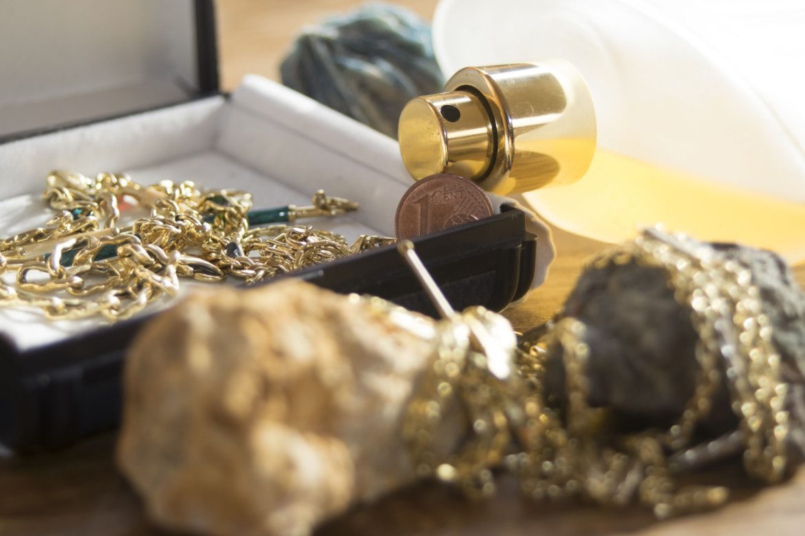 It seems as though gold traders were taking a bit of a breather on Thursday, snapping a three-day uptrend.
Experts believe that gold is not yet at overbought levels, and prices could rise further in the coming weeks, possibly breaching the record high of $2,800 per ounce. 
Gold and silver prices were both in the red on Thursday due to a strong dollar and rising bond yields in the US. 
A positive tone in equity markets also dented the appeal of precious metals. 
A stronger dollar makes commodities priced in the greenback more expensive for overseas buyers. 
On the other hand, higher bond yields increase the opportunity cost of holding gold and silver, as they do not yield interest. 
At the time of writing, the February gold contract on COMEX was at $2,760.69 per ounce, down 0.4%. The March silver contract was down 0.8% at $31.152 per ounce. 
Gold prices pauses before next push higher
Optimism from China surrounding additional supportive measures from local authorities is being offset by US President Donald Trump’s recent tariff plans, which gold traders are still digesting.
Trump intends to use revenue generated from the proposed tariffs to fund government programs and tax cuts. 
However, the plan to impose a 25% tariff on Mexico and Canada, and a 10% tariff on China, is expected to encounter opposition from Republicans in Congress.
Haresh Menghani, editor at FXstreet, said in a report:
<blockquote>
Uncertainty surrounding US President Donald Trump’s tariff plans, which could trigger trade wars and elevate market volatility, should help limit the downside for the gold price. 
</blockquote>
Additionally, the recent pullback in gold prices has been limited by renewed optimism stemming from the China Securities Regulatory Commission’s (CSRC) announcement of new supportive measures aimed at bolstering Chinese equity markets. 
This development has injected a degree of buoyancy into the gold market, as China holds the position of being the world’s leading consumer of gold. 
The CSRC’s intervention and its potential positive ramifications for the Chinese economy have spurred investor confidence, leading to a corresponding uptick in demand for gold as a safe-haven asset. 
Consequently, the downward pressure on gold prices has been mitigated, as market participants weigh the potential benefits of the CSRC’s measures against other prevailing economic factors.
Gold price: technical forecast
“The daily MACD shows that momentum continues to point upwards, and while stretching further into positive territory, it is not yet at overbought levels,” David Morrison, senior market analyst at Trade Nation, said. 
According to FXstreet, gold prices maintained their bullish potential and remained poised to hit record highs around $2,800 per ounce. 
“Gold price must seek a daily closing above the November 2024 high of $2,762 to take on the next target near the aforementioned resistance near $2,790,” Dhwani Mehta, analyst at FXstreet, said in a report.
<em>Source: <a href="https://www.fxstreet.com/news/gold-price-fundamental-backdrop-seems-tilted-in-favor-of-bullish-traders-202501230429">FXstreet</a></em>
However, analysts said the market may remain cautious ahead of the release of key US economic data on Thursday and Friday. 
“That’s not to conclude that gold can easily take out its record high without some pullback or consolidation, although it’s certainly possible.” Morrison said. 
<blockquote>
If it does manage to push up further, the next test will be how it behaves if it makes a fresh record high. Looking back, history suggests that a sell-off will follow.
</blockquote>
Meanwhile, Menghani said that it would be wise to wait for strong follow-through selling before confirming that the one-month-old uptrend in gold prices has reversed and positioning for deeper losses.
Copper extends fall
Copper prices extended their decline due to escalating worries that potential US tariff increases could hinder global economic growth and dampen demand for industrial metals like copper.
Adding to these concerns, the threat of tariffs has sparked fears of weaker demand from China, the world’s top copper consumer. 
Tariffs could further pressure China’s economy, which is already grappling with slowing industrial production and sluggish domestic growth.
At the time of writing, the three-month copper contract on the London Metal Exchange was at $9,163 per ton, down 0.9% from the previous close. 
The post <a href="https://invezz.com/news/2025/01/23/gold-prices-snap-three-day-rally-whats-next/">Gold prices snap three-day rally: what’s next?</a> appeared first on <a href="https://invezz.com/">Invezz</a> Gold prices snap three-day rally: what’s next?