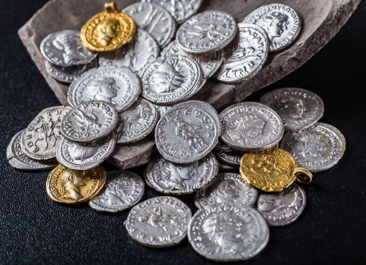 Silver is likely to outperform gold in 2025 with greater upside potential for prices. 
Both gold and silver are expected to remain well supported this year as the two metals continue to be the top picks for investments. 
However, Ole Hansen, head of commodity strategy at Saxo Bank believes that silver prices have more potential compared with gold this year, and the outlook is skewed to the upside. 
Both gold and silver prices had a stellar 2024. Gold prices had risen 27% last year, while silver edged higher by more than 20%. 
At one point in 2024, returns from holding silver were significantly more than that of gold. 
Gold vs silver prices in 2025
According to a Kitco.com report, Hansen forecasts gold prices to climb to $2,900 per ounce this year, representing a gain of 7% from current levels. 
However, Hansen believes that silver has more potential with prices likely to reach $38 an ounce later in 2025. This translates to about 30% growth from current levels. 
At the time of writing, the March silver contract on COMEX was at $31.090 per ounce, down 0.2%. The February gold contract was at $2,734.74 per ounce, down 0.5% from the previous close. 
Though returns from gold will not be as high as silver this year, the precious metal is expected to remain an important asset this year. 
Gold, a precious metal historically recognized for its stability and intrinsic value, will continue to play a crucial role as a safe-haven asset in the coming years. 
This means that during times of economic uncertainty, geopolitical tensions, or market volatility, investors will likely turn to gold as a way to protect their wealth. 
Gold’s safe-haven value
The enduring appeal of gold as a safe haven stems from its scarcity, its resistance to inflation, and its global acceptance as a form of currency and store of value.
“The demand for investment metals has been fueled by an increasingly uncertain geopolitical landscape, where global tensions and economic shifts have led investors to seek safer assets, a development that shows no signs of fading anytime soon,” Hansen said. 
<blockquote>
Additionally, concerns about mounting global debt, particularly in the United States, have prompted investors to hedge against economic instability by turning to precious metals.
</blockquote>
He said that investors would have to be patient with the Federal Reserve’s monetary policy. 
The US central bank’s hawkish stance could bolster the dollar and lead to volatility in the precious metals market. 
This contrasts sharply with expectations from a few months ago, as markets are now pricing in only one rate cut this year.
Silver’s dual role
Hansen, however, is more optimistic about silver due to its dual role. 
As silver is also used as an industrial metal, demand for the metal is likely to increase sharply in the coming years. 
Its use in batteries of electric vehicles (EVs), makes it a valuable commodity.
Hansen noted:
<blockquote>
In 2024, increased industrial demand helped create physical tightness in the silver market. Sectors such as electronics and renewable energy, particularly photovoltaic (solar) technologies, significantly contributed to this surge. The expectation of sustained industrial demand is likely to keep silver in a supply deficit into 2025, potentially deepened by a pick-up in ‘paper’ demand through exchange-traded funds.
</blockquote>
According to the Kitco report, Hansen expects the gold-to-silver ratio to decline to around 75 points from 88, currently. 
The upside potential for silver prices this year stems from the fact of increasing electrification of the global economy. Metals involved in electrification have more potential than those in construction, such as copper, aluminium and others. 
“Among the industrial metals, we maintain our bullish long-term view on metals that support the energy transition, particularly copper and aluminum, driven by investments in the power grid, along with rapid growth in renewable energy installations from EVs to solar and wind turbines,” Hansen said. 
“On the other hand, we see limited upside for those dependent on demand from the construction sector, such as iron ore and steel,” he added.
The post <a href="https://invezz.com/news/2025/01/21/why-silver-is-likely-to-outperform-gold-in-2025/">Why silver is likely to outperform gold in 2025?</a> appeared first on <a href="https://invezz.com/">Invezz</a> Why silver is likely to outperform gold in 2025?