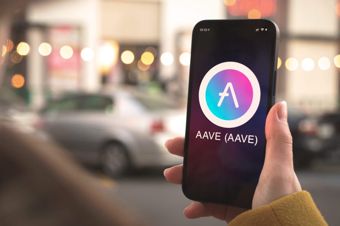 AAVE price prediction: these catalysts point to a 100% surge