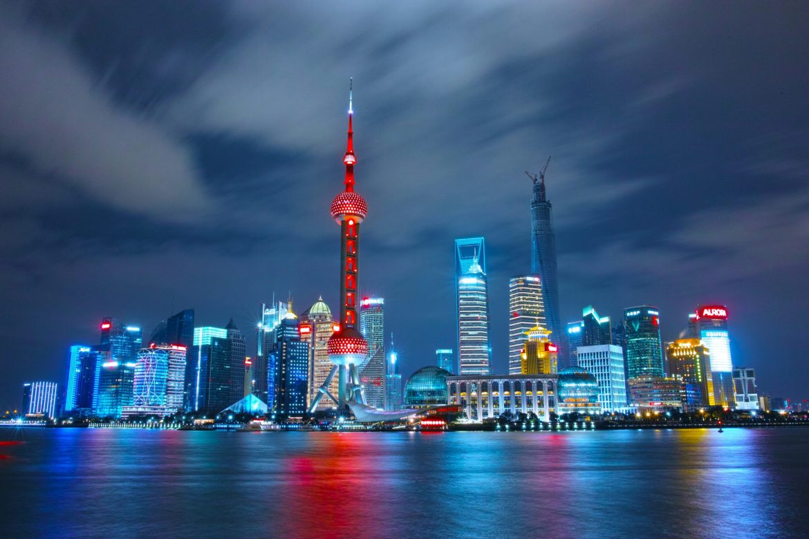 Fitch Ratings has upgraded the outlook for six major Chinese banks from Negative to Stable, signalling increased confidence in the country’s financial institutions despite wider concerns about sovereign debt. The revision applies to five state-owned banks—Industrial and Commercial Bank of China (ICBC), China Construction Bank (CCB), Bank of China (BOC), Agricultural Bank of China (ABC), and Bank of Communications (BOCOM)—as well as China Merchants Bank (CMB). The move comes shortly after China’s sovereign rating was downgraded, highlighting a growing divergence between individual bank stability and broader economic pressures.The decision, announced on Tuesday, reflects Fitch’s assessment that Beijing remains financially capable of supporting key parts of the financial system. While China is grappling with elevated debt levels and fiscal deficits, the agency believes the capital required in a potential recapitalisation scenario has declined due to improved credit productivity and a system-wide resolution of bad loans.State banks backed by policyFitch’s outlook change underlines the view that state-owned banks are still closely aligned with the government’s policy goals. These five major lenders, which collectively hold a dominant share of China’s banking assets, are often seen as extensions of the state, playing a central role in economic stimulus and infrastructure financing.The agency acknowledged that despite higher fiscal deficits and rising public debt, Beijing continues to retain enough financial flexibility to step in if needed. This policy backing was a critical factor in the outlook revision, which comes in contrast to the downgrade of China’s sovereign credit rating earlier this year.CMB rating lifted on stabilityChina Merchants Bank, the only privately controlled bank included in the revision, also benefited from Fitch’s reassessment. Although not state-owned, CMB has a strong capital base and a conservative lending strategy, which Fitch believes make it less vulnerable to systemic financial shocks.By upgrading CMB’s outlook along with the big five, Fitch signalled that confidence in China’s banking sector goes beyond just government ownership. The agency noted that improvements in credit allocation and a more proactive approach to resolving non-performing assets have reduced overall risk levels across the system.Recap risks declineOne of the key reasons behind the improved outlook is Fitch’s view that recapitalisation risks have declined. In previous assessments, the possibility of the government needing to inject significant capital into the banking system was a central concern.However, data now suggest a more productive use of credit and better asset quality across large institutions.This follows a trend of major Chinese banks reducing exposure to high-risk real estate lending and instead focusing on consumer finance and strategic sectors aligned with government policy. The reallocation of credit appears to be contributing to a healthier balance sheet environment for top-tier lenders.The post <a href="https://invezz.com/news/2025/04/08/fitch-upgrades-ratings-for-six-chinese-banks-despite-sovereign-cut/">Fitch upgrades ratings for six Chinese banks despite sovereign cut</a> appeared first on <a href="https://invezz.com/">Invezz</a> Fitch upgrades ratings for six Chinese banks despite sovereign cut