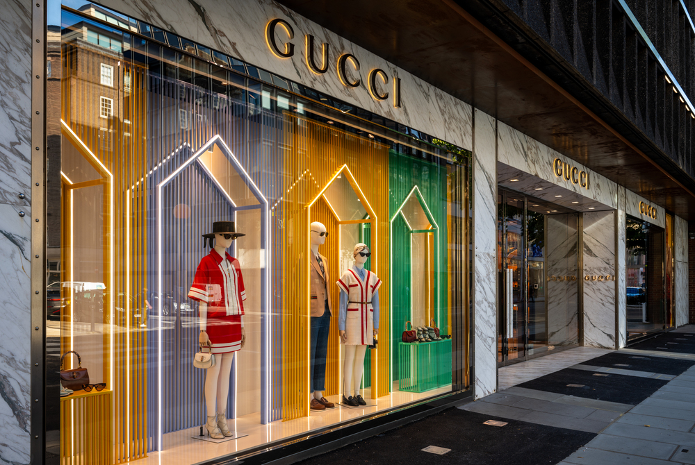 Kering share price has gone parabolic in the past few months, making it one of the best-performing companies in the CAC 40 Index. It has jumped from a low of €147.20 in August to a high of €353 last week, which is a 140% jump. This article explores why the KER stock price has jumped and what to expect.Kering share price jumped as its turnaround continuesKering, the parent company of Gucci, Saint Laurent, Balenciaga, and Bottega Veneta, has done well this year. It has moved from being the worst-performer in the CAC 40 Index to one of the best this year. One of the approaches has been to divest its <a href="https://invezz.com/news/2025/10/18/kering-in-talks-to-sell-beauty-business-to-loreal-for-4b-report/">beauty division to L’Oreal</a><strong>, </strong>in a deal valued at over €4 billion. This deal included the House of Creed, a perfume maker that it bought in 2023. Also, the two companies will continue to collaborate on fragrance and beauty products for its brands like Gucci and Bottega Veneta.In addition to this, the company sold over €1.3 billion in real estate assets. These asset sales will help to reduce its huge €9.5 billion debt.The other thing that has boosted the Kering share price is its management change. It brought in Luca de Meo as CEO, as it seeks to change its business. De Meo was previously the CEO of Renault Group.Most importantly, the company, under de MEO, is hoping to <a href="https://invezz.com/news/2025/10/23/kering-shares-surge-on-gucci-revival-is-a-turnaround-finally-in-sight/">stabilize its key brands like Gucci</a> and Bottega Veneta.Kering earnings were better than expectedThe Kering share price has done well after the company published earnings that were better than expected. The most recent results showed that its third-quarter revenue dropped to €3.41 billion, down from the previous €3.786 billion. This decline was spread across most of its businesses. Gucci sales plunged to €1.34 billion from the previous €1.64 billion. Yves Saint Laurent’s sales dropped by 4% to €620 million. On the other hand, the company’s Bottega Veneta, Other Houses, and Kering Eyewear had some modest gains during the quarter, which helped to offset the decline in Gucci’s business.Kering stock price also rose as its Chinese business continued to stabilize. Its Asia Pacific revenue dropped by just 2% in the third quarter, much better than what analysts were expecting. Analysts are also banking on Demna Gvasalia, the new creative director who has been charged with reinvigorating the brand. However, his collection will come in Spring, calling for patience among investors. To be clear, the strong Kering stock price performance is not unique as other companies have done well. <a href="https://invezz.com/news/2025/10/15/europe-bulletin-le-pen-loses-appeal-lvmh-surges-reeves-warns-of-tax-pain/">LVMH stock price</a> has jumped by over 42% from its lowest point this year.Similarly, Christian Dior stock price has jumped to €570, up by 37% from its lowest level this year. <a href="https://invezz.com/news/2025/10/15/heres-why-the-burberry-share-price-jumped-after-lvmh-earnings/">Burberry share price</a><strong> </strong>has jumped by over 116% from the year-to-date low.Kering stock price analysis KER stock price chart | Source: TradingViewThe weekly chart shows that the Kering stock price has done well in the past few months. It jumped from a low of €146 in April to a high of €335 this month. Kering stock price has moved above the 50-week and 100-week Exponential Moving Averages (EMA), which is a bullish sign. It has moved above the 23.6% fibonacci retracement. The Relative Strength Index and the MACD indicators have continued rising. Therefore, the stock will likely continue rising as bulls target the key resistance at €400. A drop below the support at €275 will invalidate the bullish outlook.The post <a href="https://invezz.com/news/2025/10/27/heres-why-the-kering-share-price-is-firing-on-all-cylinders/">Here’s why the Kering share price is firing on all cylinders</a> appeared first on <a href="https://invezz.com/">Invezz</a> Here’s why the Kering share price is firing on all cylinders